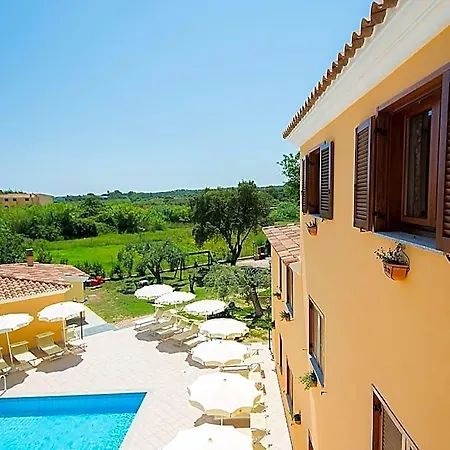 Idyllic Cala Viola Sleeps 2 호텔 칼라리베로토