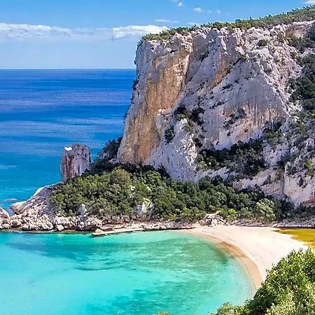 호텔 Idyllic Cala Viola Sleeps 2